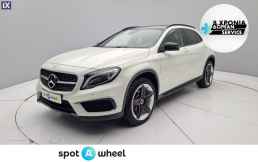 Mercedes-Benz GLA 220