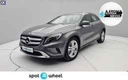 Mercedes-Benz GLA 220