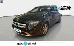 Mercedes-Benz GLA 220